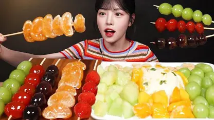 فود اسمر بوکی - خوردن میوه های رنگی برای سرگرمی