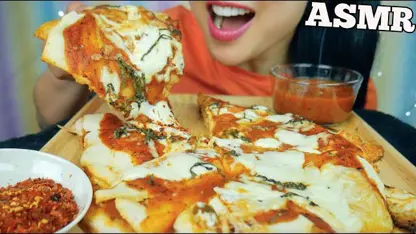 چالش فود اسمر - پیتزا پپرونی با پنیر با ساس اسمر