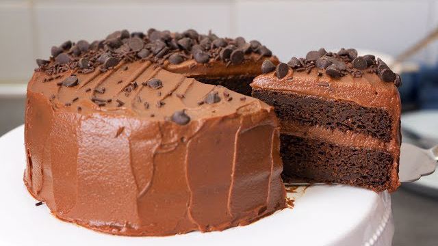 کیک شکلاتی کدو سبز برای یک دسر خوشمزه