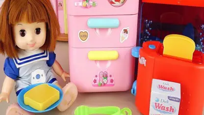 عروسک بازی کودکان این داستان "ماشین ظرفشویی"
