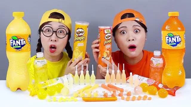دونا و دوستش چالش ژله زرد و نارنجی در یک نگاه