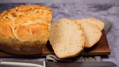 طرز تهیه نان خانگی با روشی باور نکردنی!
