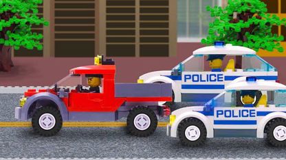 ماشین بازی کودکان با داستان " پلیس دزد را می گیرد"