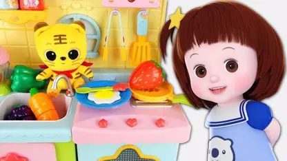 عروسک بازی کودکان با داستان "پخت و پز تخم مرغ"