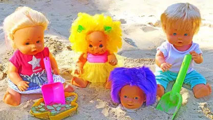 سرگرمی دخترانه این داستان - بازی‌های شنی با عروسک‌
