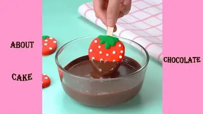 ماکارون توت فرنگی شکلاتی در یک نگاه