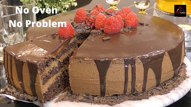 کیک شکلاتی بدون فر برای مهمان ها