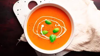 طرز تهیه سوپ گوجه فرنگی خامه ای برای پیش غذا