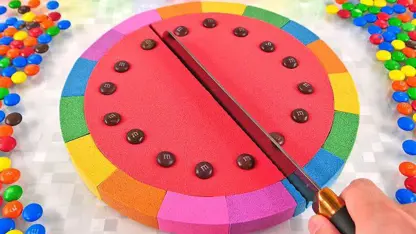 شن بازی کودکان ساخت کیک هندوانه m&ms برای سرگرمی