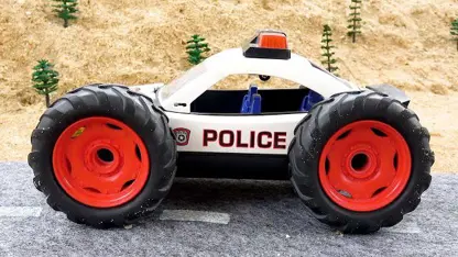 کارتون بیبو این داستان - ماشین پلیس با چرخ های غول پیکر
