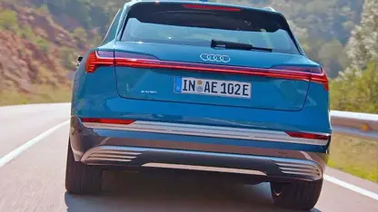 معرفی مشخصات فنی و طراحی داخلی ماشین ائودی ای ترون SUV 2019
