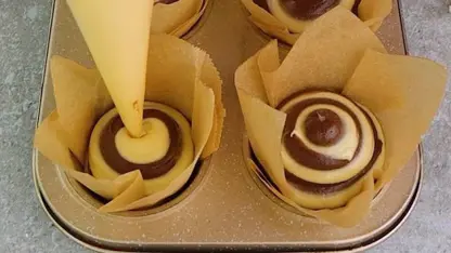 طرز تهیه مافین دو رنگ خوشمزه و اسان