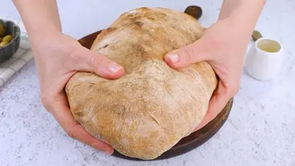 آموزش آشپزی - نان زیتون خوشمزه در یک نگاه