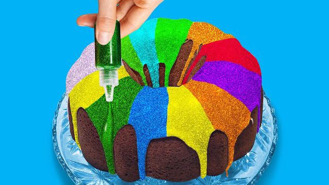 جدید ترین ایده‌های تزیین کیک‌های رنگین کمانی در یک ویدیو