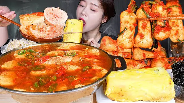 خورش توفو نرم برای سرگرمی