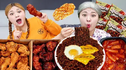 فود اسمر هیو - نودل لوبیا سیاه و مرغ سوخاری برای سرگرمی