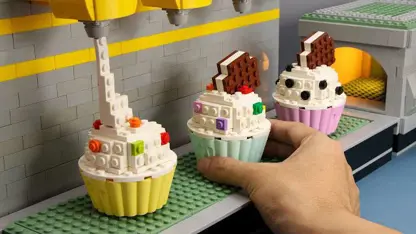 آشپزی با لگو - کارخانه کاپ کیک لگو برای سرگرمی