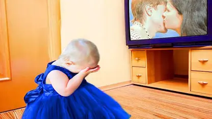 کلیپ جالب از واکنش کودکان به تلوزیون