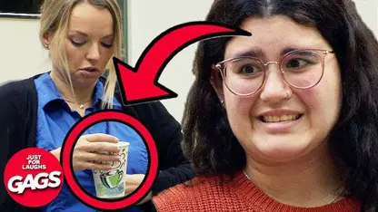 دوربین مخفی - استفاده از شیر برای لاته برای سرگرمی