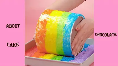 طرز تهیه کیک فوندانت رنگین کمانی در یک نگاه