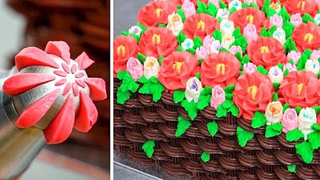 ایده‌های تزیین کیک شکلاتی به شکل سبد گل در چند دقیقه